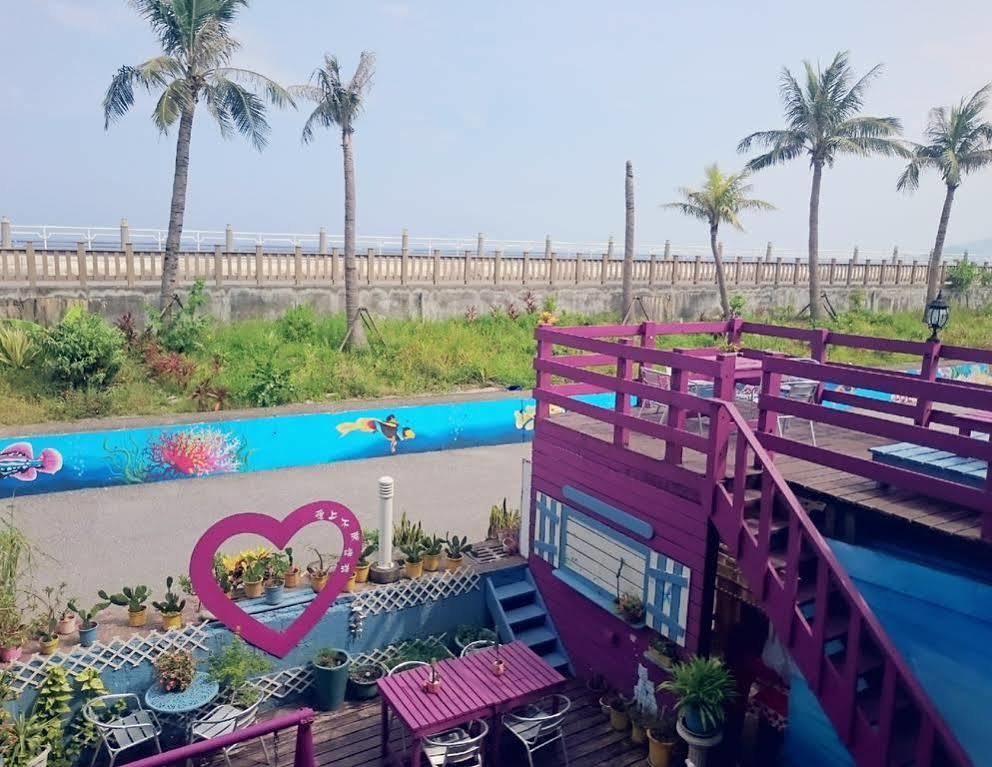 Bed and Breakfast 日軸蒔光 à Hualien Extérieur photo