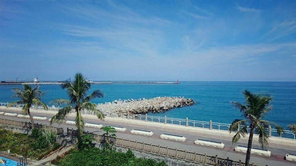 Bed and Breakfast 日軸蒔光 à Hualien Extérieur photo